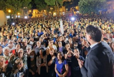 Scissione M5s: complotto internazionale o sconfitta alle amministrative?
