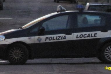 Guidava ubriaco, ritirata la patente e denunciato