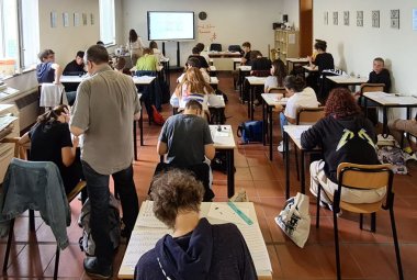 L'arte del corsivo entra in classe
