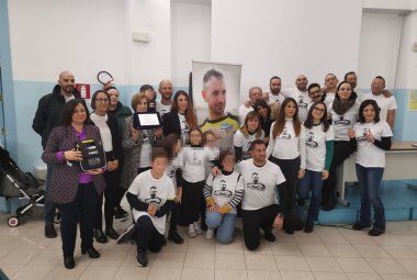 Donato un defibrillatore al Polo 2 in memoria di Andrea Santoro