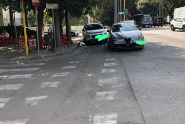 In viale Lo Re una ciclabile umana per gridare “#PROTEGGI_LE”