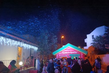 "Ape Maya" in festa per l'arrivo di Babbo Natale