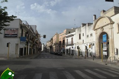 "Caro Sindaco, fai togliere quel manifesto!"