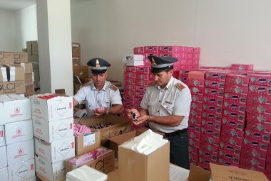 Sequestrati 30000 articoli cinesi spacciati come italiani