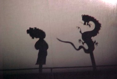 'La signorina Mezzopunto e il Drago', ad Aradeo il 25
