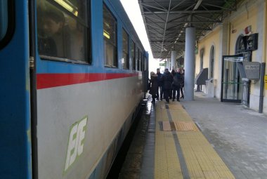 Da Gagliano del Capo all'aeroporto di Brindisi in treno,  un sogno che dovrà diventare realtà