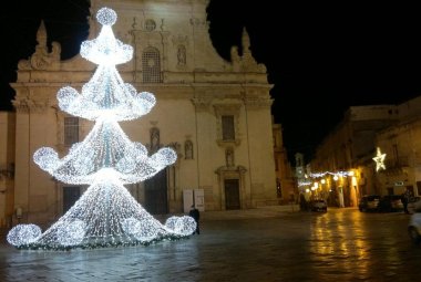 La Befana porterà il premio al 'Presepe più bello'