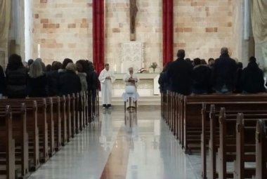 Ieri a Galatina gli strazianti funerali della bimba di cinque mesi morta nella culla