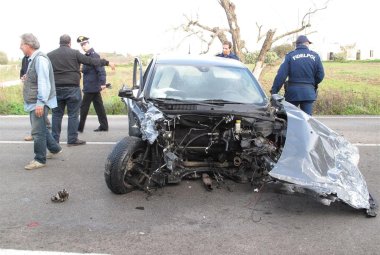 Arrestato galatinese ferito in un incidente mentre forse tentava una rapina sulla Noha-Collepasso