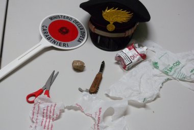 Arrestati per spaccio due quarantenni galatinesi 