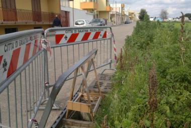Pericolo! Furti di caditoie lungo le strade di Galatina