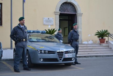 Psicologo leccese non dichiara al fisco 234.000 euro, pizzicato dalla Finanza