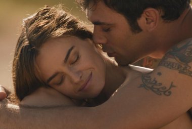 'Allacciate le cinture'. Ozpetek non tradisce mai