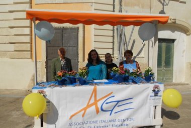 L'Associazione Genitori con Telefono Azzurro oggi in Piazzetta Orsini