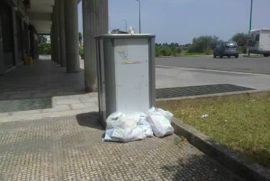 "La disastrosa gestione dei rifiuti speciali"