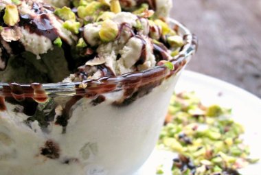 Gelato alla crema al pistacchio di Bronte e miele bio (senza gelatiera) 
