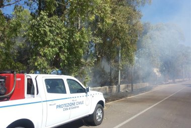 Ancora fuoco al Villaggio Azzurro