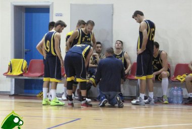 Il Calimera soccombe alla Magic Basket Galatina