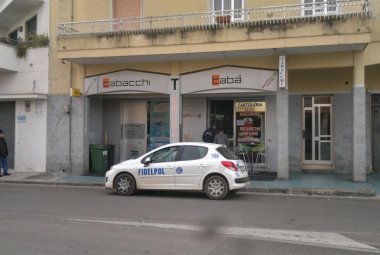Furto nella notte al 'Tabà' di via Liguria a Galatina