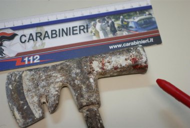 Violenze in famiglia, arrestato sessantaquattrenne