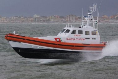Ritrovato a 20 miglia dalla costa il pescatore disperso in mare da 48 ore