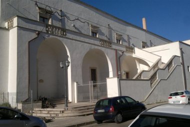 Quelle mani nodose hanno mollato la presa