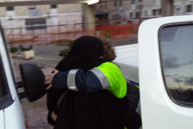 Noi lo salutiamo così, tra le lacrime