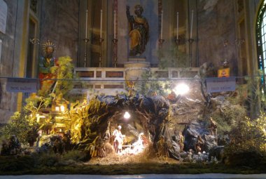 Per un'altra strada fecero ritorno al loro paese