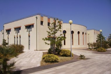 “Uni-Salento prossimo venturo. Rifondare il patto Università-territorio”. Apertura dell'anno accademico