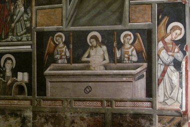 La pietra era stata ribaltata dal sepolcro