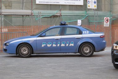 Incendio doloso in via Carlo Alberto dalla Chiesa?