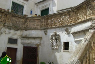 Corte Vinella, "quel mistero è di tutti"