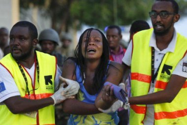 Un minuto di silenzio per ricordare gli studenti uccisi in Kenya