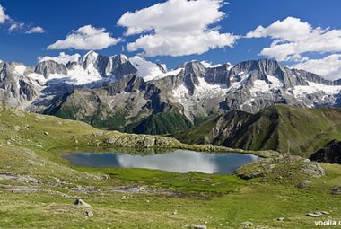 Le montagne si scaldano prima dei territori intorno