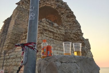 "Teniamo pulito il Salento", 'Guerriglia Culturale' lancia da Galatina gli #ubriaconinetturbini
