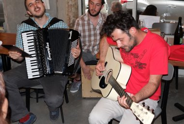 “Spaghetti CouCHSURFING Tour 2015”