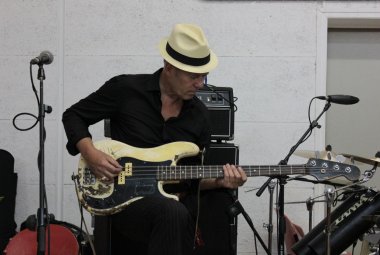 La Notte della Taranta, Paul Simonon ed Erri De Luca sul palco di Melpignano