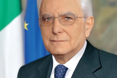 "Impegnatevi a coltivare la speranza di costruire un mondo migliore"