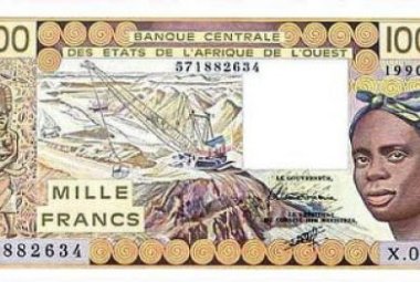 Una moneta per sfruttare l'Africa