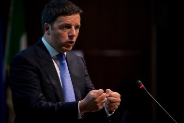 "Italia, coraggio" in piazza Alighieri