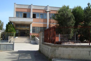 Calci e sputi ogni giorno. Genitori protestano contro il comportamento di un bambino di 9 anni