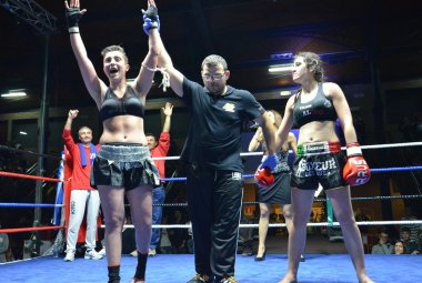 La Zen Shin si fa onore a Bari nel Muay Thai e si apre la strada verso i mondiali di Stoccarda