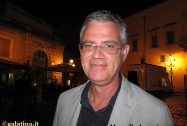 La politica parolaia di una maggioranza inconcludente