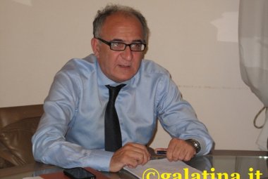 "Verificherò nelle prossime ore se ci saranno le condizioni politiche per continuare a fare il Sindaco"