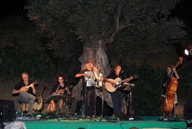 La Taranta ad Alessano incontra la Sicilia