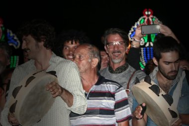 La Notte della Taranta, il successo di Lecce e il fuori festival di Torre Paduli