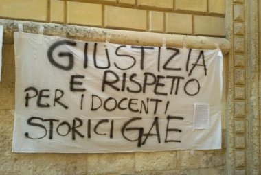 Trasferimento al Nord degli insegnanti, mobilitata la Provincia