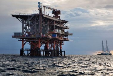 Contro la ricerca di petrolio nei mari del Salento Gabellone convoca i sindaci